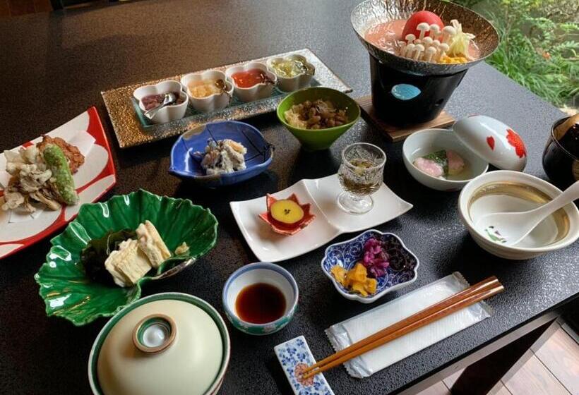 Апартаменты 2 Спальни, Temple Lodging Shukubo Kakurinbo