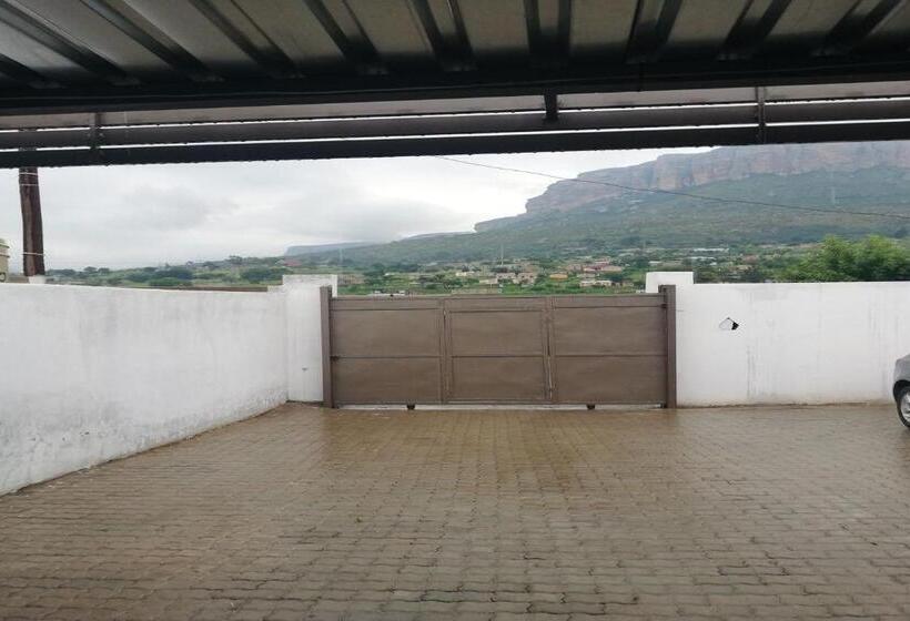 Номер Economy, Maluti Backpackers