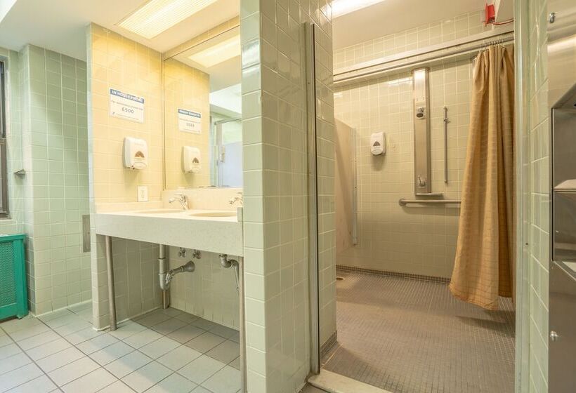 اتاق استاندارد چهار تخته, Flushing Ymca   Hostel