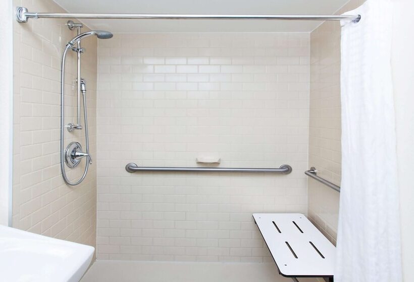 Люкс Адаптированный для Инвалидов, Sonesta Simply Suites Philadelphia Mount Laurel