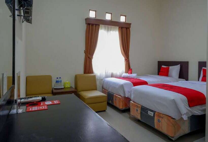 Номер Стандарт, Reddoorz Near Stadion 45 Karanganyar