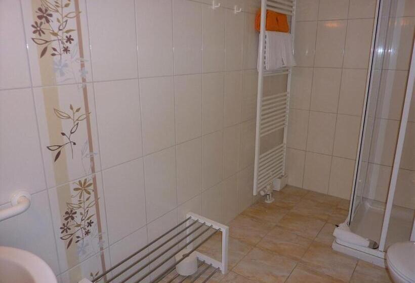 Семейный Номер, Pension Zum Reiterhof