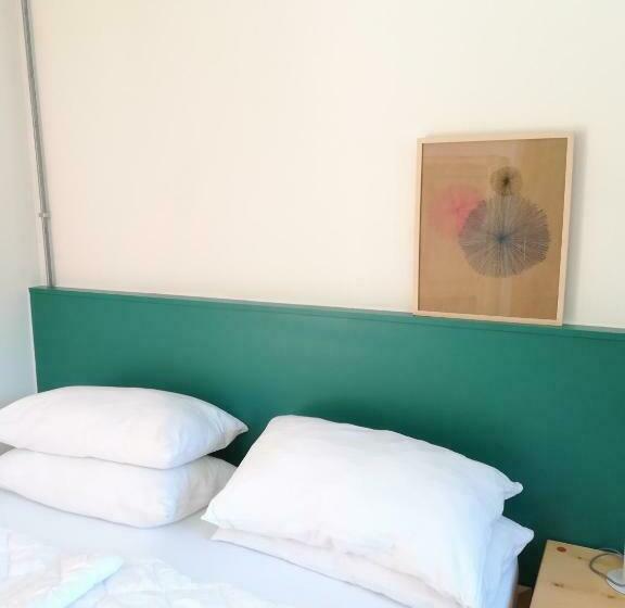 이코노미 룸, Limarò B&b