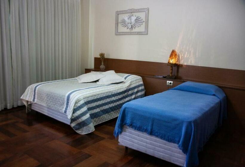 Номер Стандарт Трехместный, Apart Hotel água Limpa