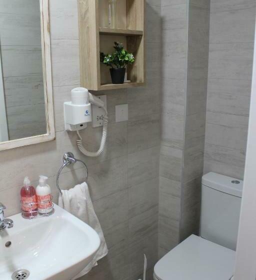 Номер Deluxe, Pedieos Guest House