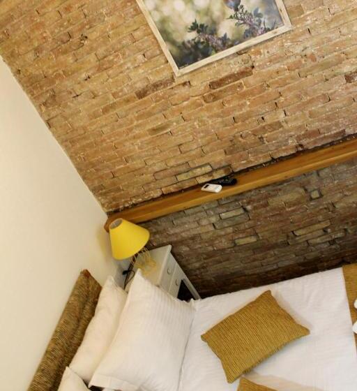 Номер Стандарт, Pedieos Guest House
