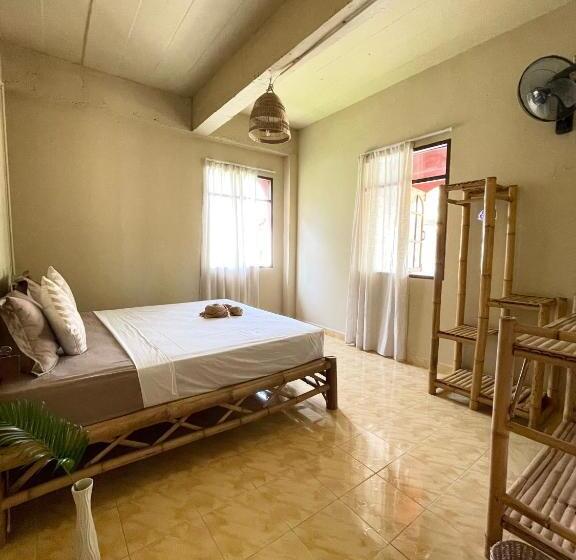 Номер Стандарт Совместная Ванная, Mythai Guesthouse