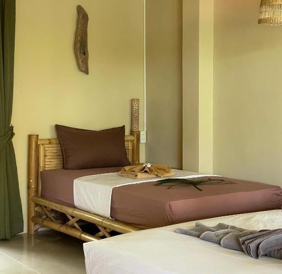Номер Стандарт Трехместный, Mythai Guesthouse