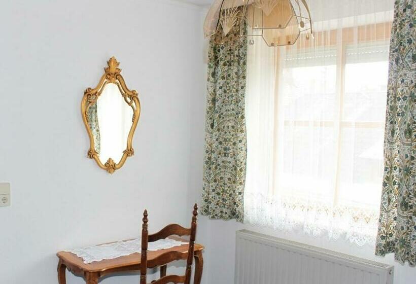 Economy Room, Gasthaus Stefaner
