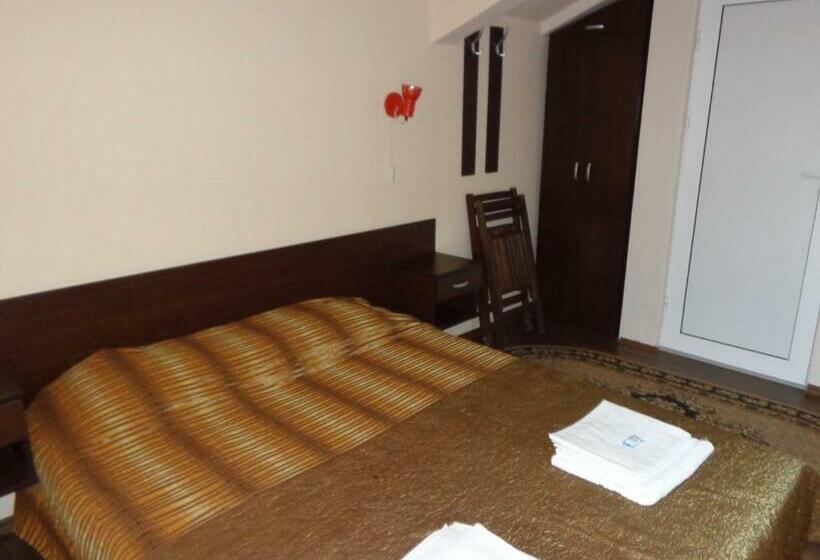 Номер Стандарт с Террасой, Family Hotel Belvedere
