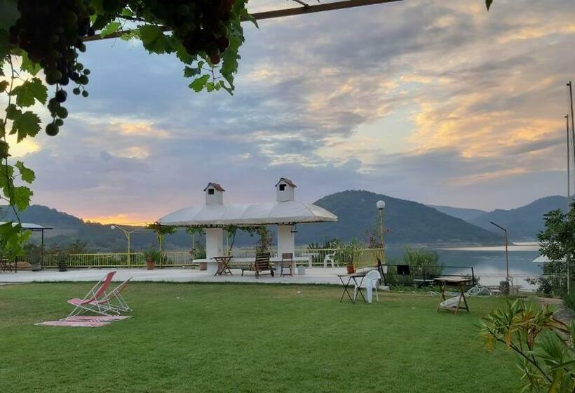 Номер Стандарт с Террасой, Family Hotel Belvedere