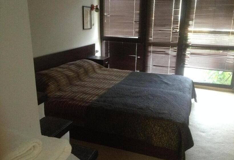 家庭间, Family Hotel Belvedere