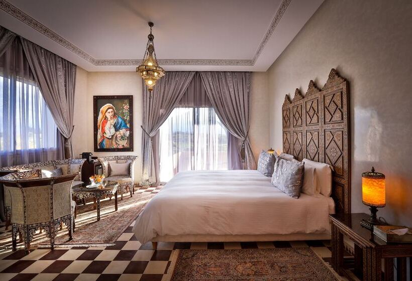 Полулюкс Вид на Сад, Palais Amador