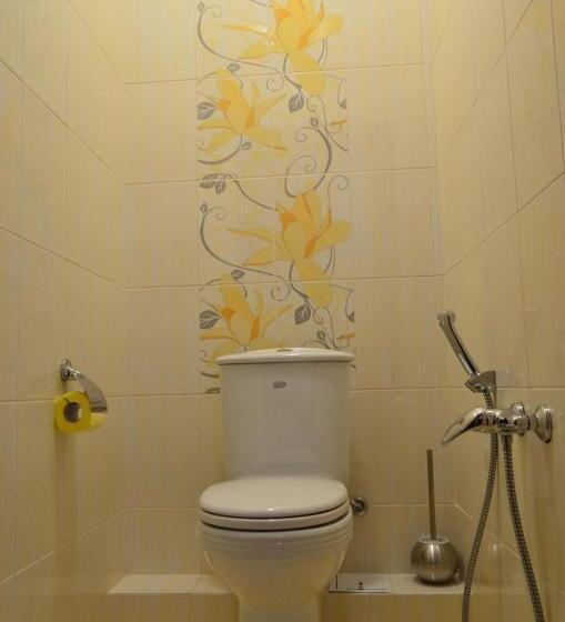 스위트, Golden Palace