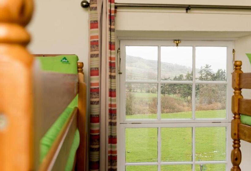 Кровать в Многоместном Номере с Общей Ванной, Yha Brecon Beacons Danywenallt   Hostel
