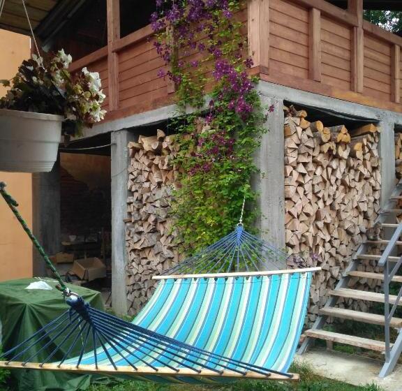 Дом 3 Спальни, Guest House Mandrivnyi Rooms&apartments