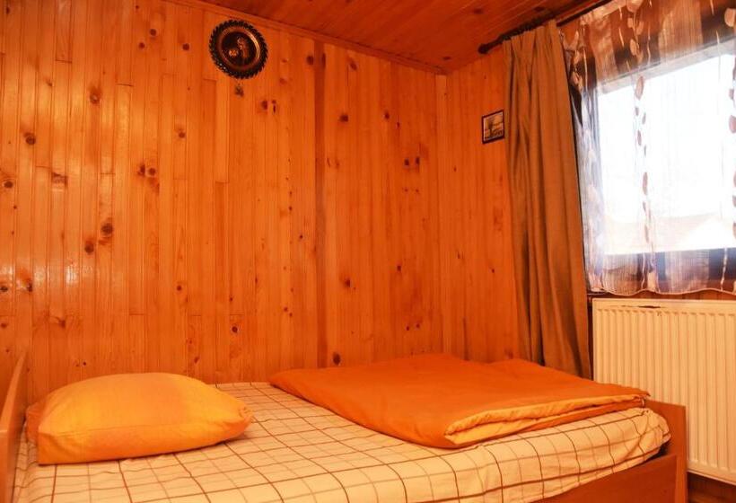 Студия Стандарт, Guest House Mandrivnyi Rooms&apartments