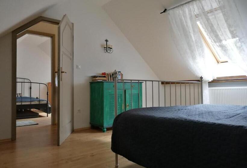 Апартаменты 2 Спальни, Vadlány Vendégház