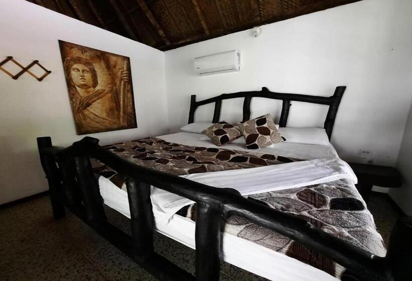 스탠다드 트리플 룸, Monte Verde Hostal