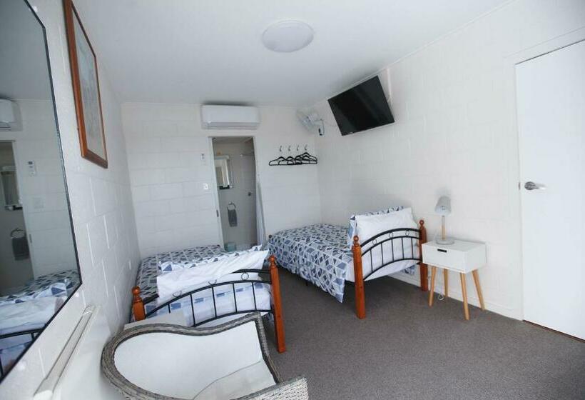 Семейный Номер, Tuross Head Motel