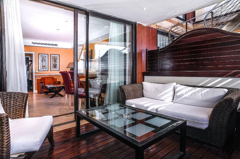 Полулюкс, Gran Hotel Guadalpín Banus