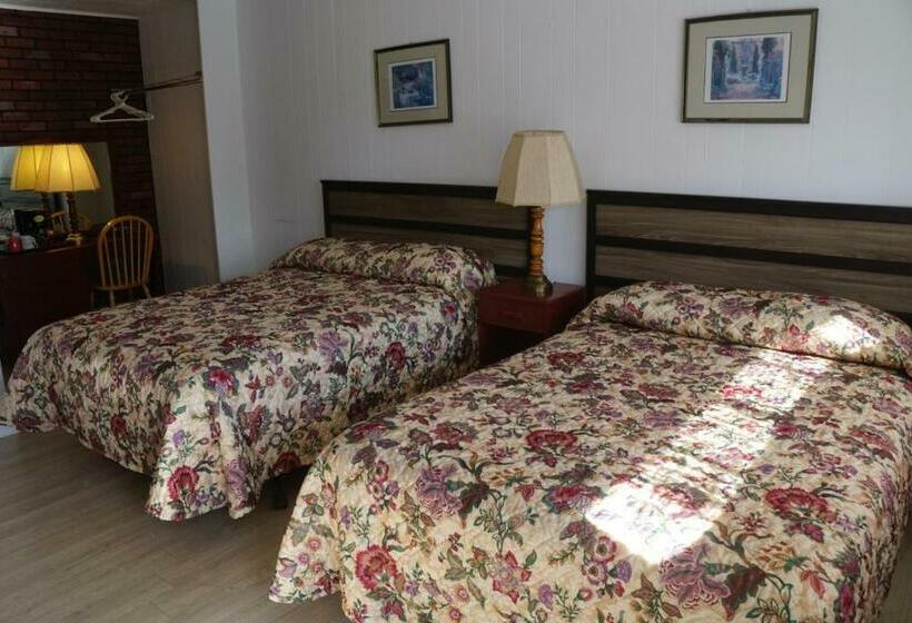 Номер Стандарт 2 Двуспальные Кровати, Aberdeen Motel