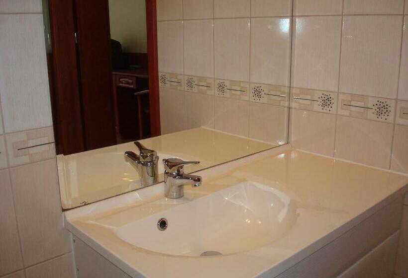 Апартаменты 2 Спальни, Major Hotel és Palóc Apartmanház