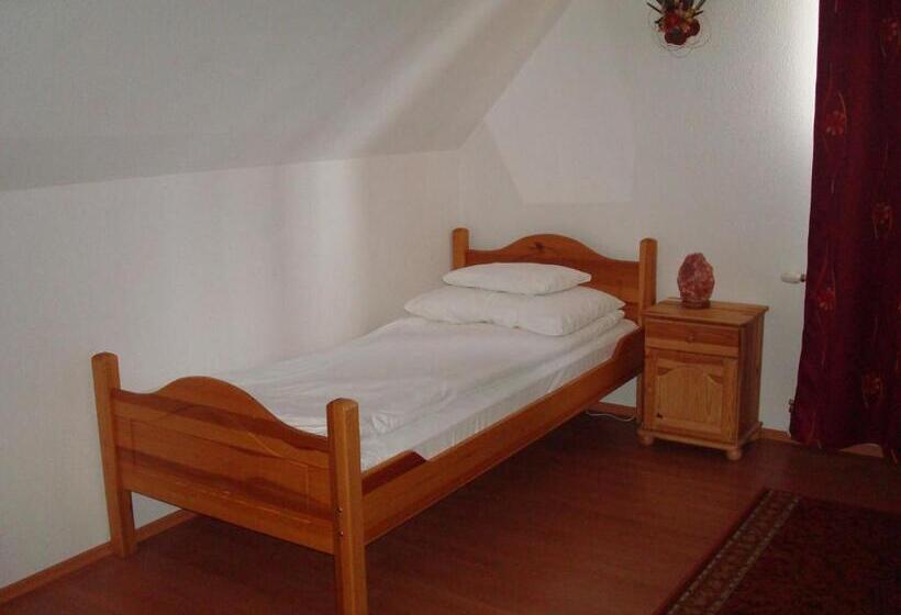 Апартаменты 2 Спальни, Major Hotel és Palóc Apartmanház