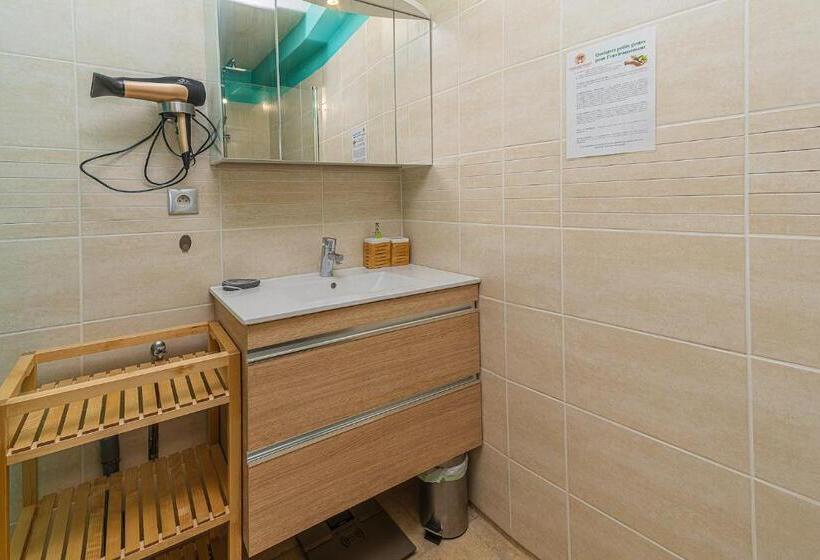 Стандартный Номер Кровать Кинг, Au Château De Villelongue B&b