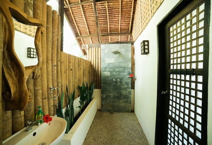 패밀리 룸, Fox & The Firefly Cottages