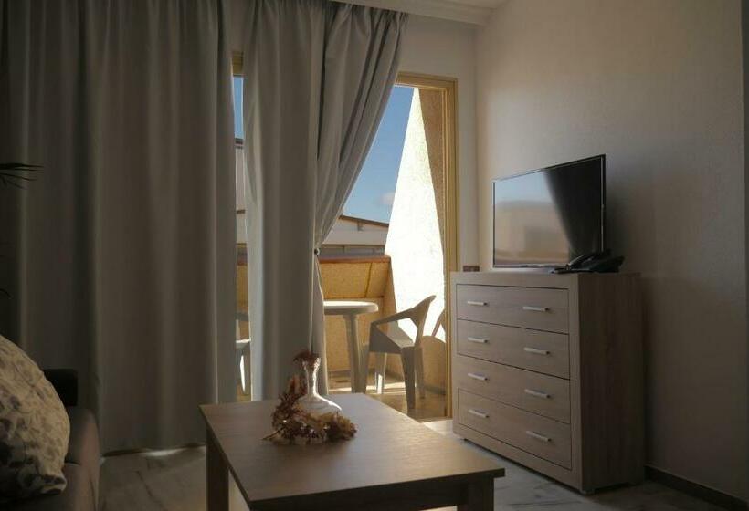 Апартаменты 2 Спальни, Apartamentos Piramides