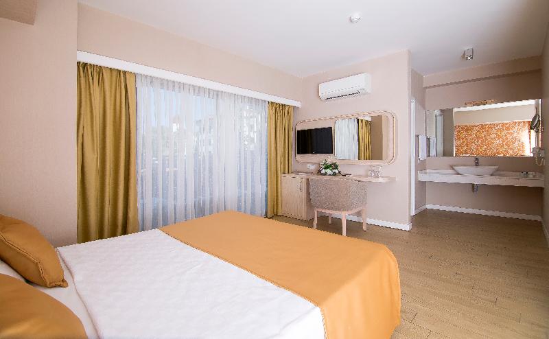 Номер Стандарт, Mirage World