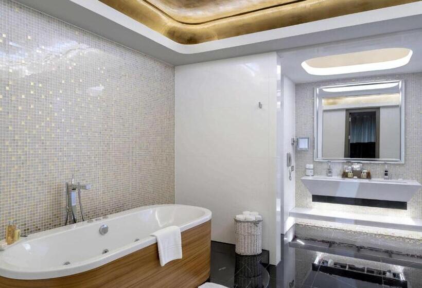 스위트, Rixos Premium Belek, The Land of Legends Access