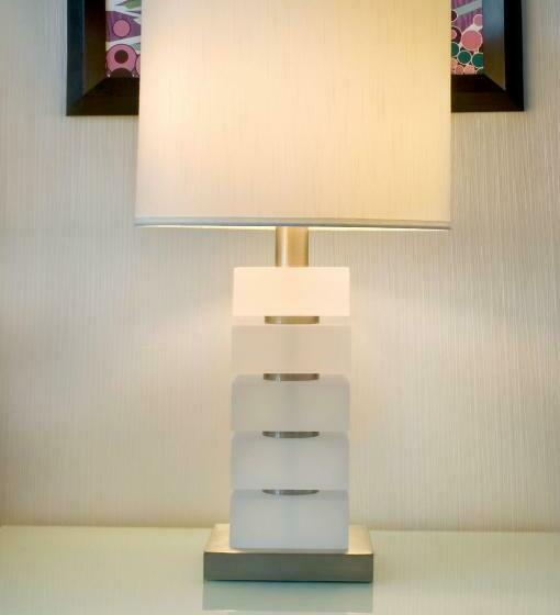 اتاق استاندارد با تخت بزرگ, The Mirage