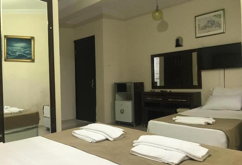 Трехместный Номер Стандарт с Балконом, Tumay Hotel Bitez