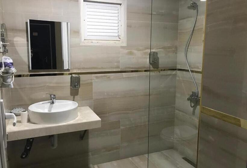 Семейный Номер, Tumay Hotel Bitez