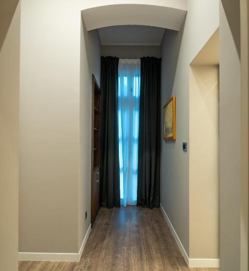 آپارتمان لوکس 1 خوابه, Vila Emilia