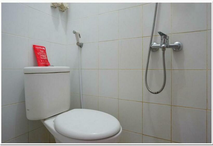 Номер Стандарт, Reddoorz Near Jogja Expo Center 2