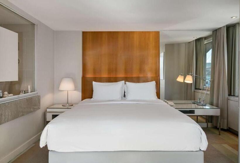 パノラミックビューのジュニアスイート, Radisson Blu Bosphorus