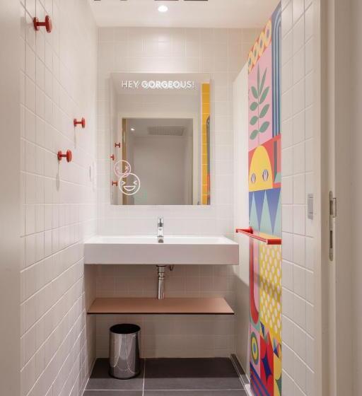 Кровать в Общей Комнате, Auberge De Jeunesse Hosho Paris Sud   Porte D Italie