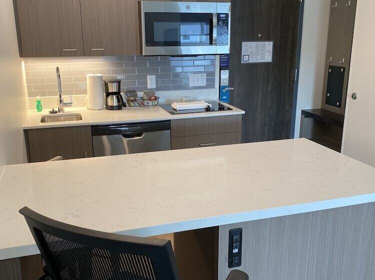 Студия Стандарт, Hyatt House Portland/beaverton