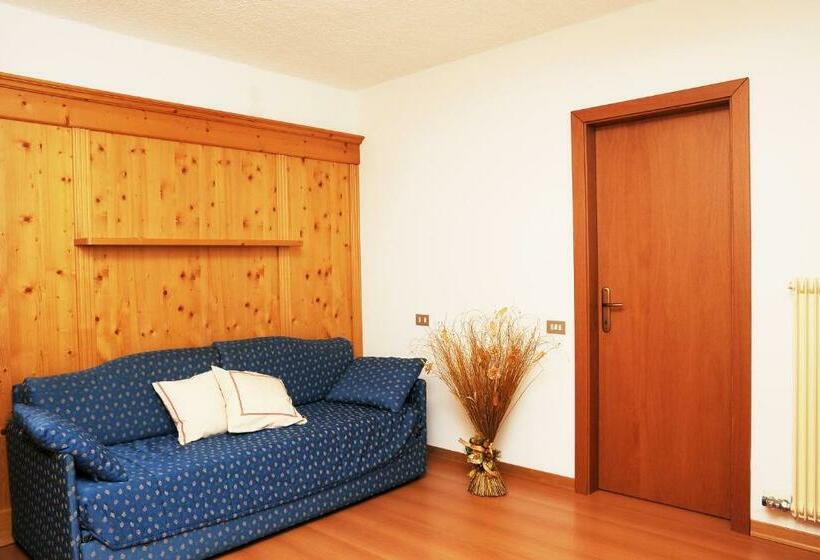 Апартаменты 2 Спальни, Residence Marisol Camere & Appartamenti   Mezzana Centre