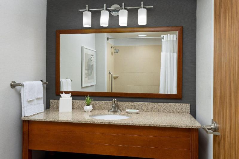 Стандартный Номер Кровать Кинг, Courtyard By Marriott Atlantic City Beach Block