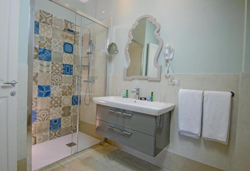 اتاق راحتی سه تخته, Les Sables Noirs & Spa