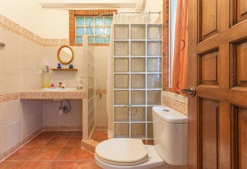 Семейный Номер, Amihan Home