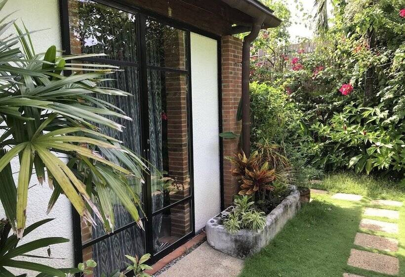 Номер Economy, Amihan Home