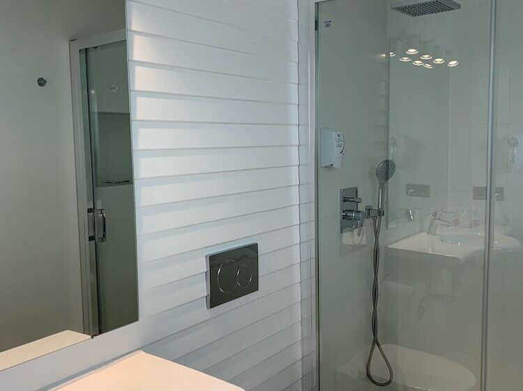 スタンダードシングルルーム, Hostal Abril Nerja