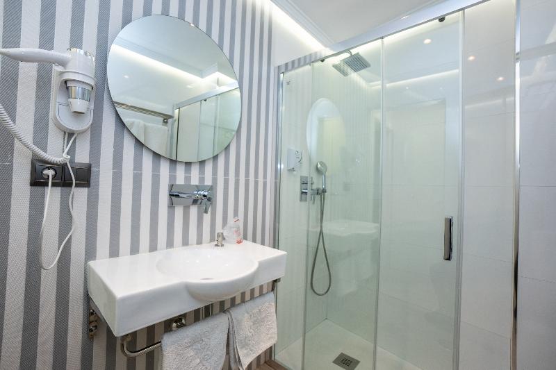 １ベッドルームアパートメント, Hostal Abril Nerja