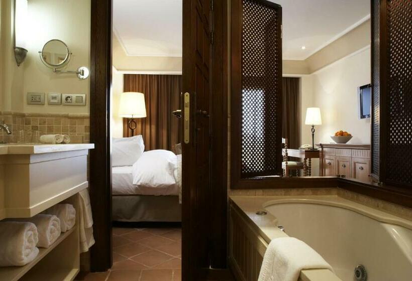 Трехместный Номер Стандарт Вид на Бассейн, Ona Mar Menor Golf & Spa