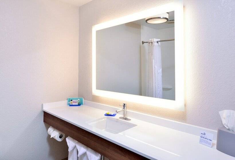 Номер Стандарт, Holiday Inn Express Hotel & Suites Arcata/eureka Airport Area, An Ihg